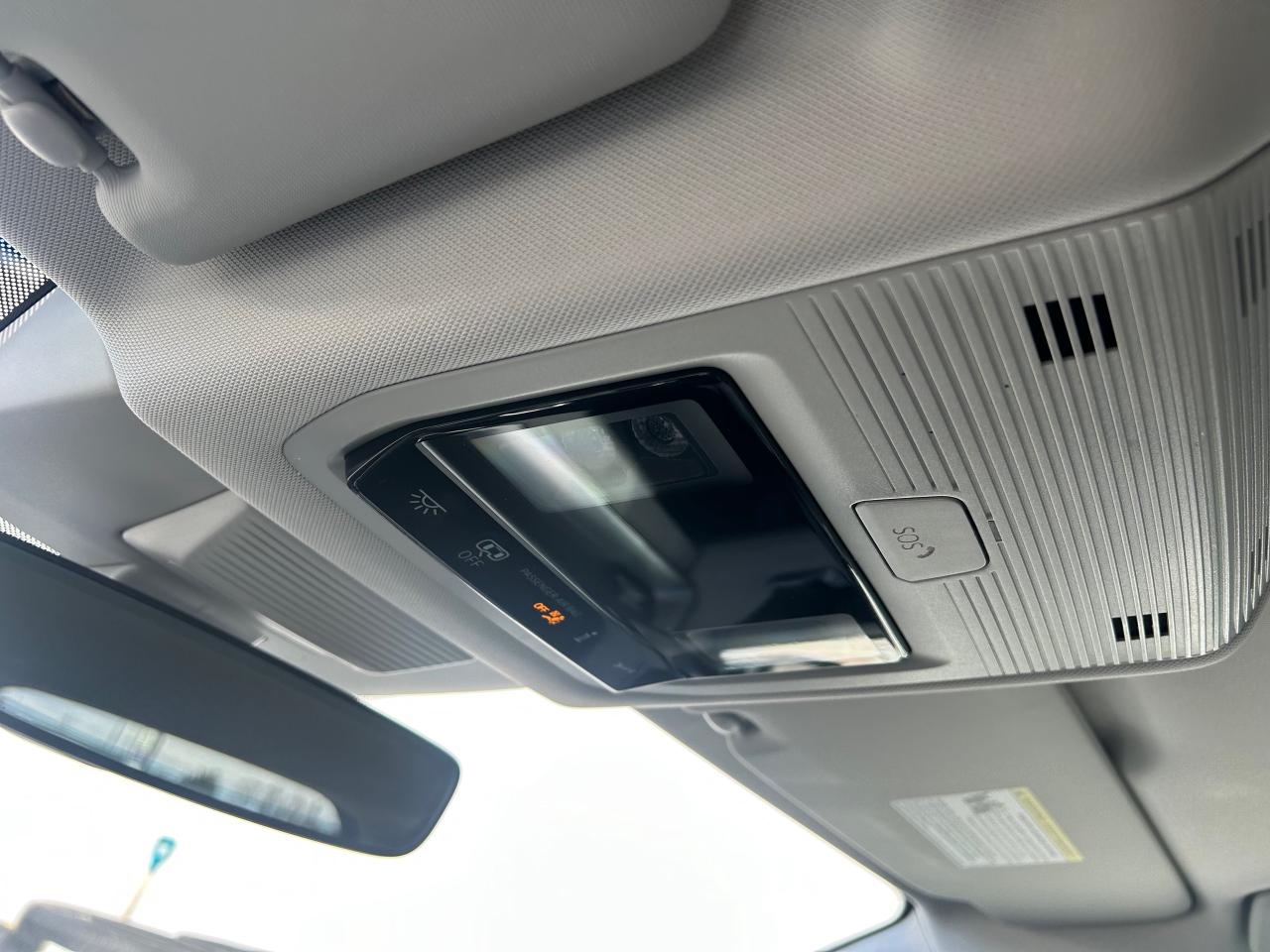 2026 Volkswagen Tiguan Comfortline 4dr All-wheel Drive 4MOTION Photo