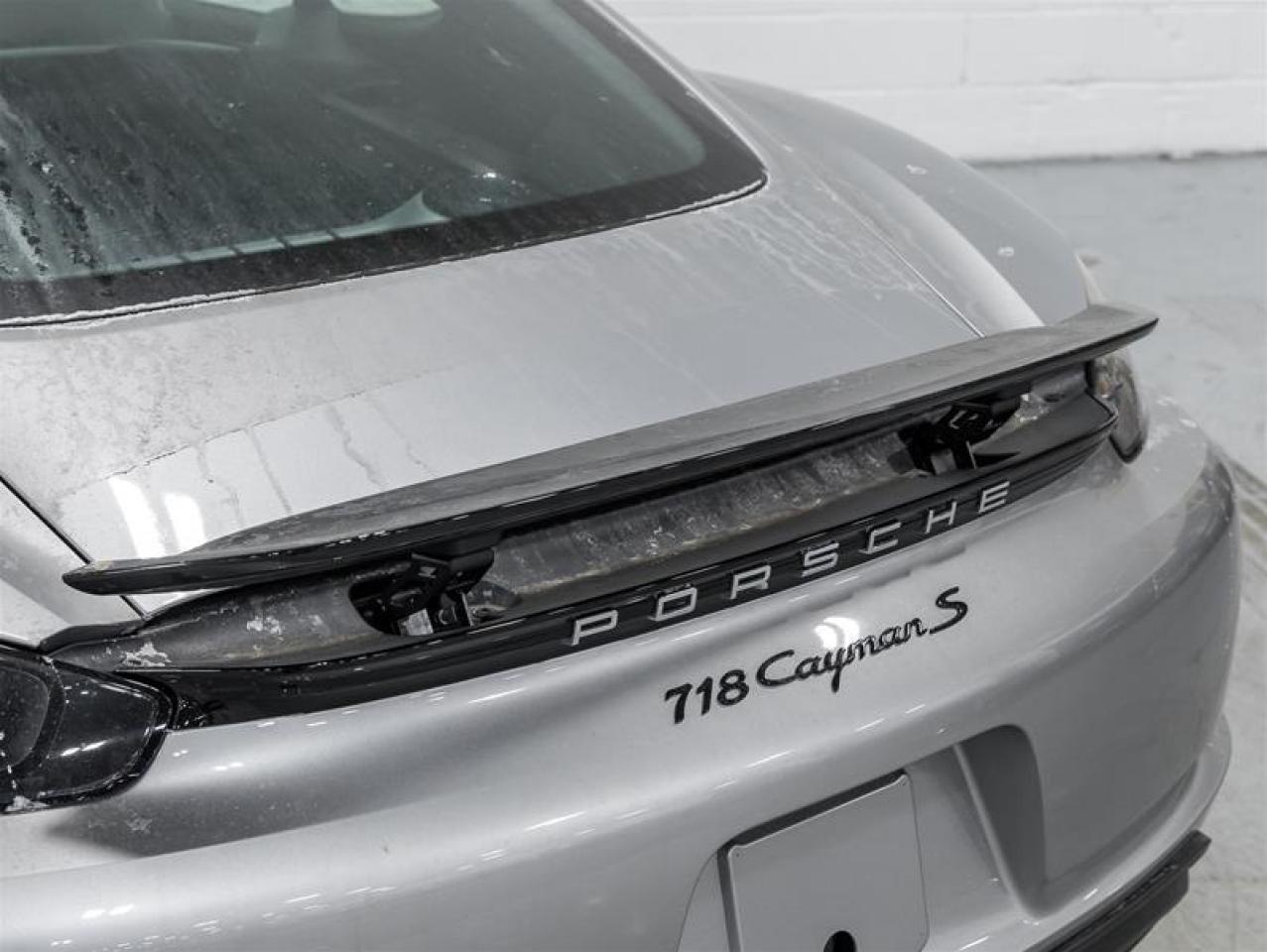 2025 Porsche 718 Cayman  Photo