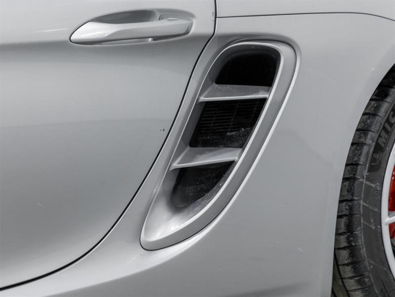 2025 Porsche 718 Cayman  Photo