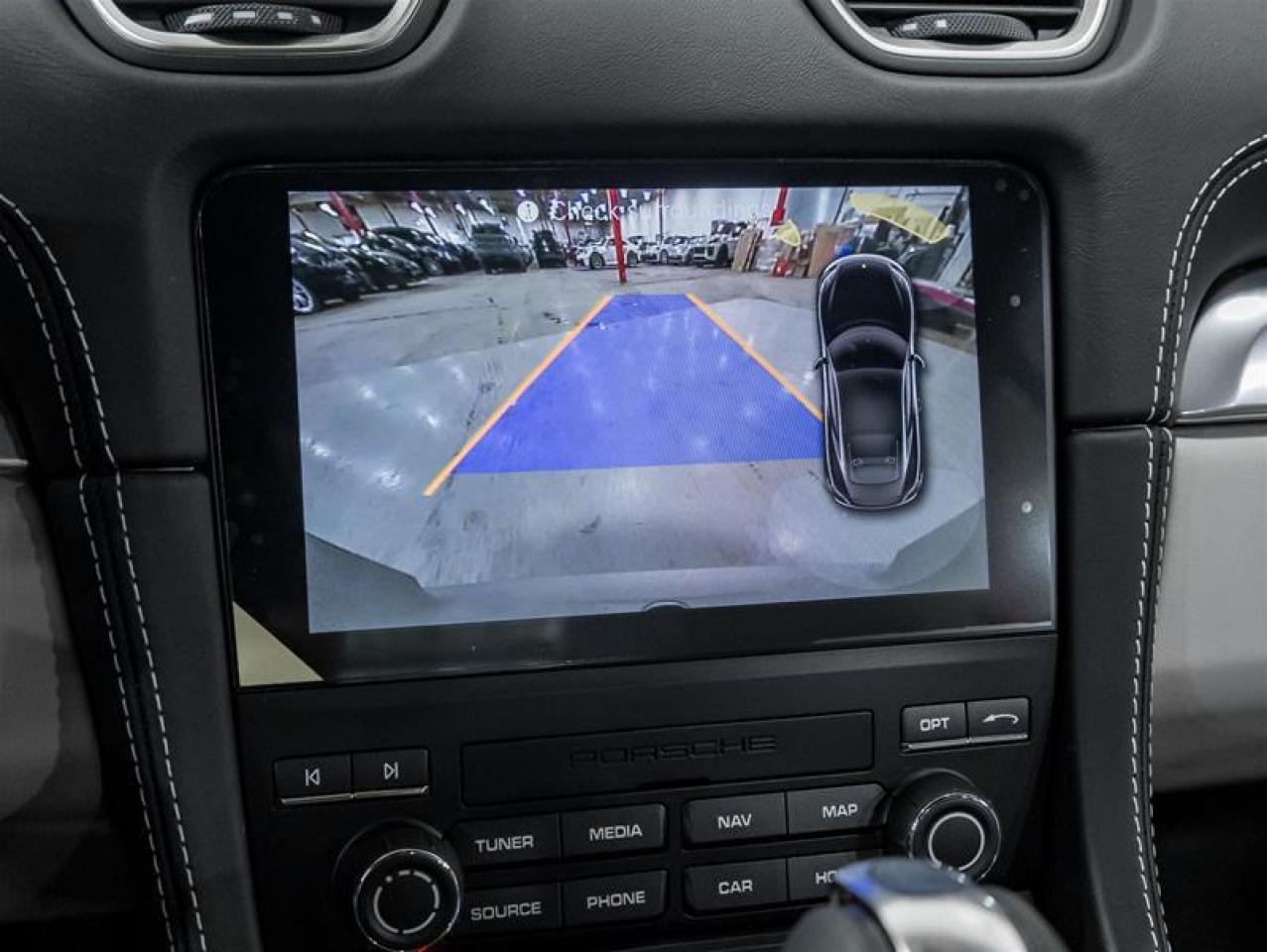 2025 Porsche 718 Cayman  Photo