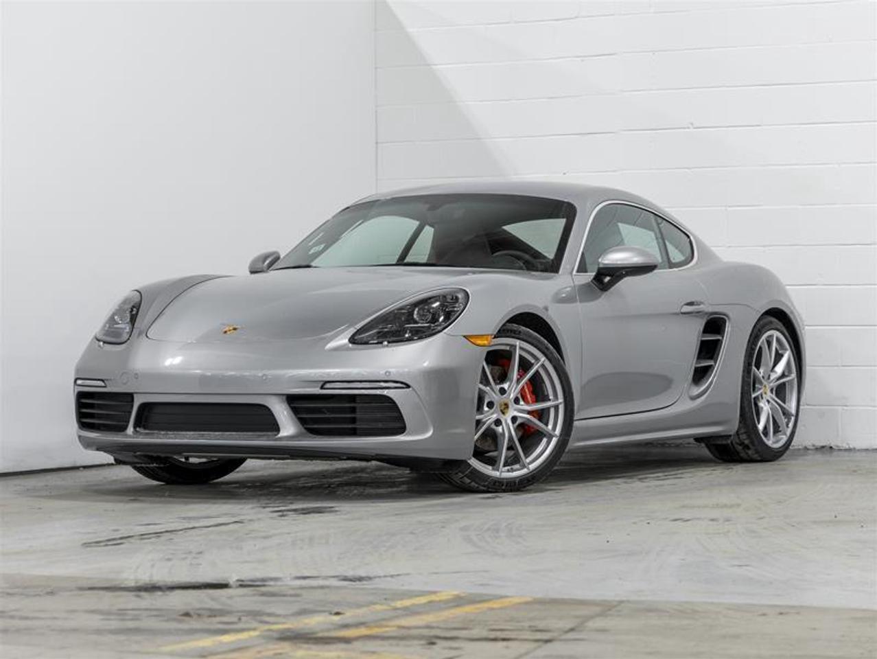 2025 Porsche 718 Cayman  Photo0