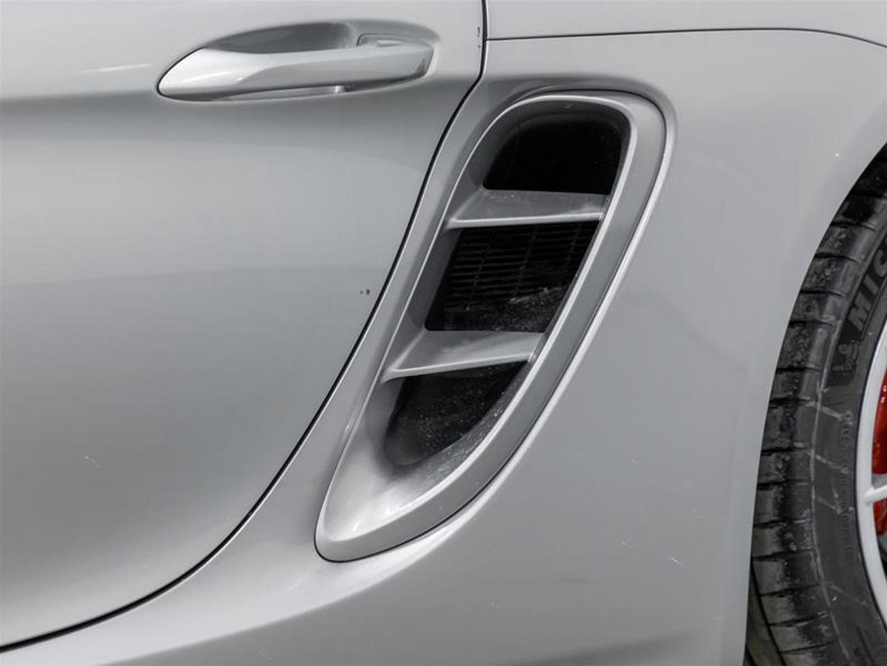 2025 Porsche 718 Cayman  Photo