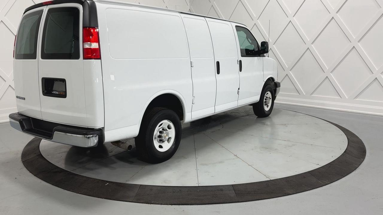 2023 Chevrolet Express 2500 Work Van Rear-Wheel Drive Cargo Van Photo
