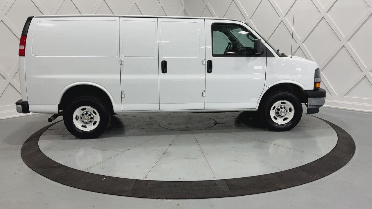 2023 Chevrolet Express 2500 Work Van Rear-Wheel Drive Cargo Van Photo