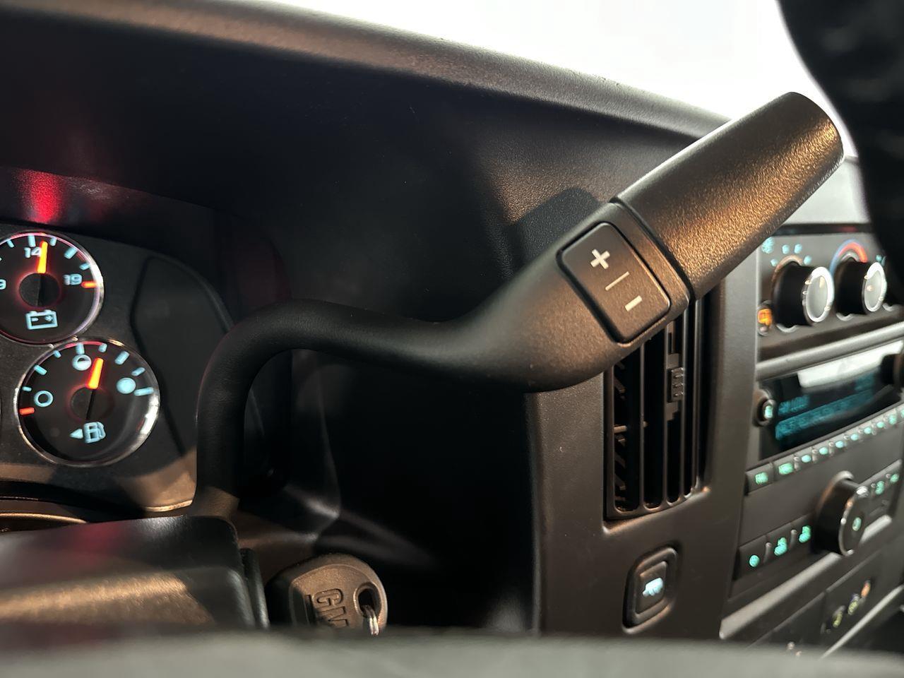 2023 Chevrolet Express 2500 Work Van Rear-Wheel Drive Cargo Van Photo