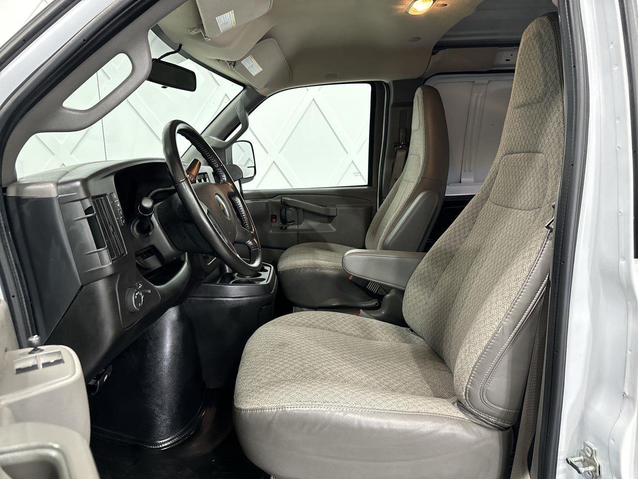 2023 Chevrolet Express 2500 Work Van Rear-Wheel Drive Cargo Van Photo