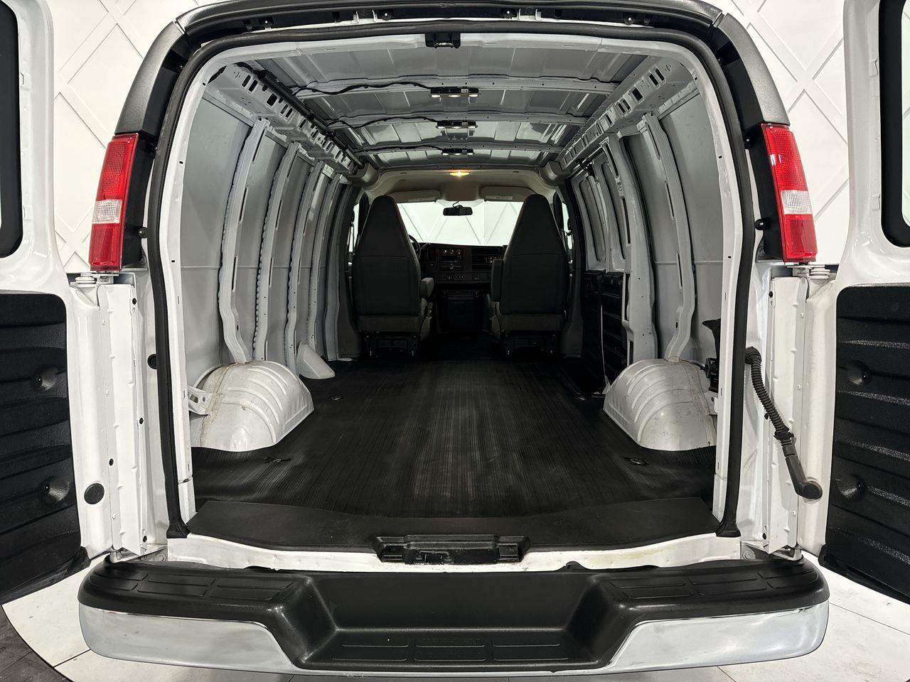 2023 Chevrolet Express 2500 Work Van Rear-Wheel Drive Cargo Van Photo