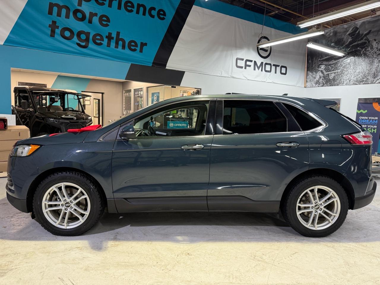 2019 Ford Edge TITANIUM AWD   NAVI   PANO ROOF   CAMERA Photo2
