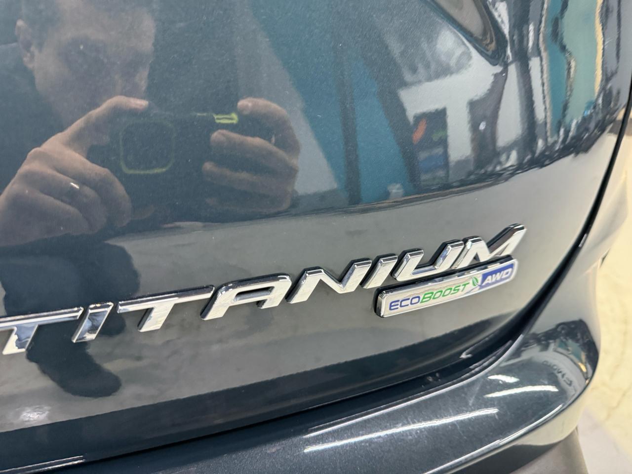 2019 Ford Edge TITANIUM AWD   NAVI   PANO ROOF   CAMERA Photo