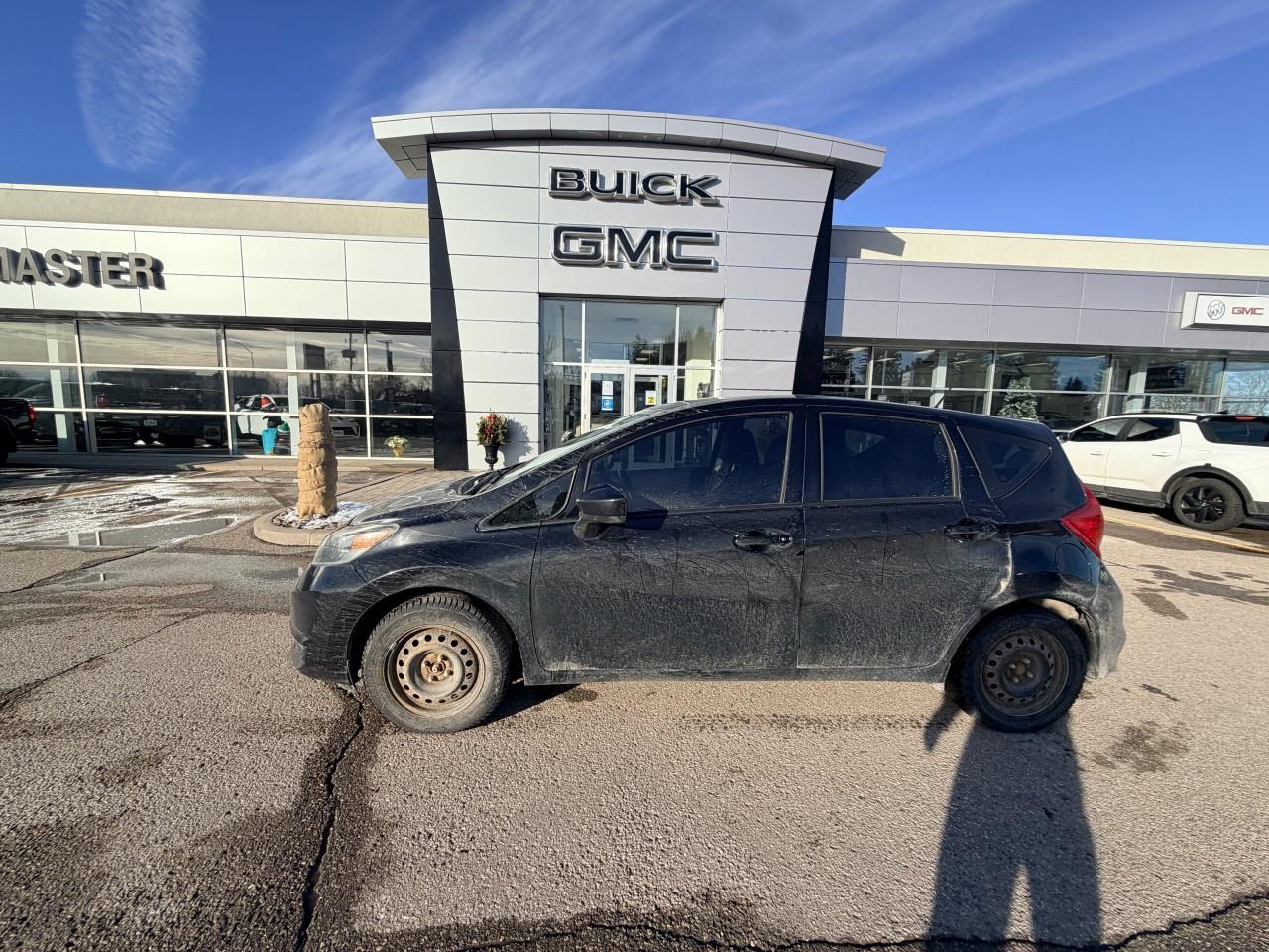 2017 Nissan Versa Note 5dr HB Man 1.6 S Photo2