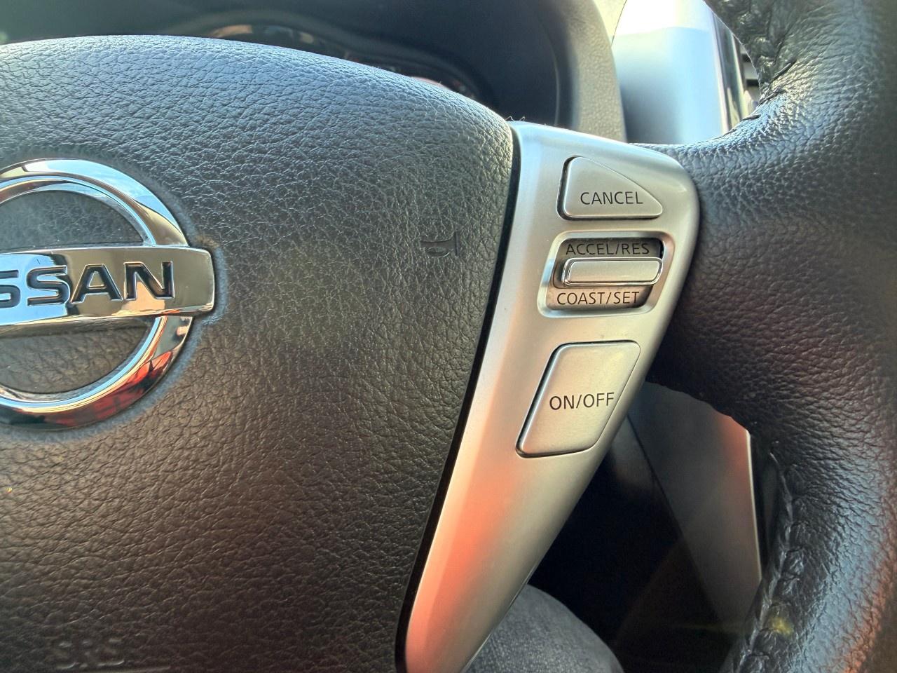 2017 Nissan Versa Note 5dr HB Man 1.6 S Photo