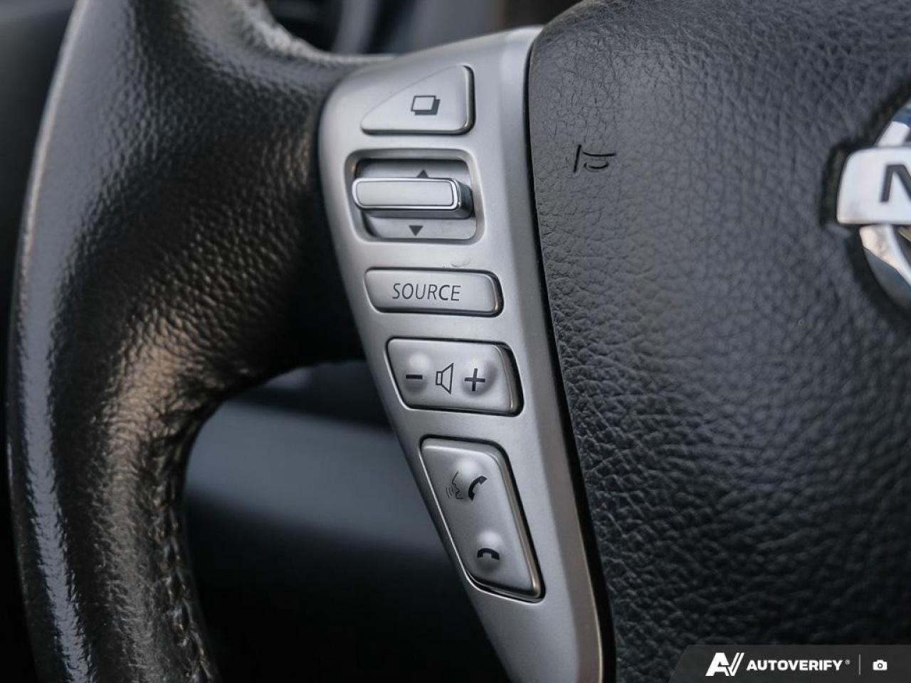 2017 Nissan Versa Note 5dr HB Man 1.6 S Photo