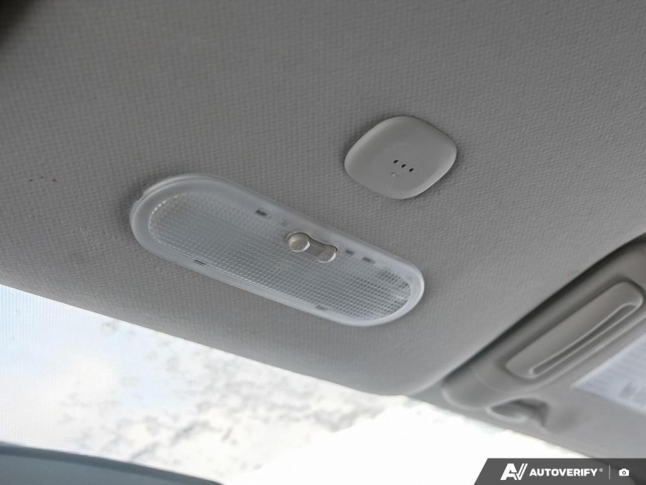 2017 Nissan Versa Note 5dr HB Man 1.6 S Photo