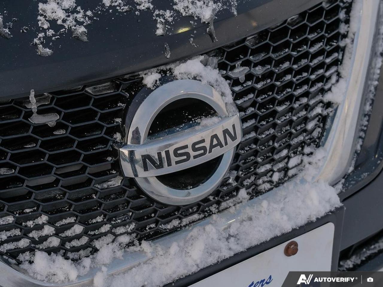 2017 Nissan Versa Note 5dr HB Man 1.6 S Photo