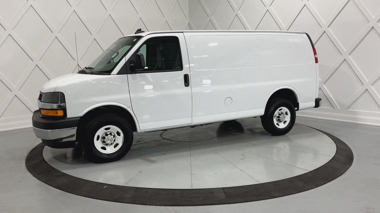 2023 GMC Savana 2500  Photo