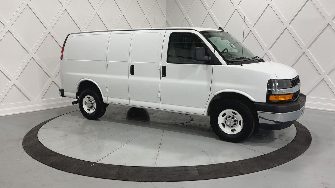 2023 GMC Savana 2500  Photo