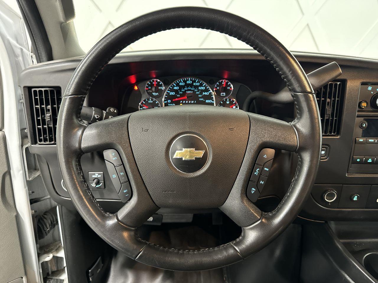 2023 GMC Savana 2500  Photo