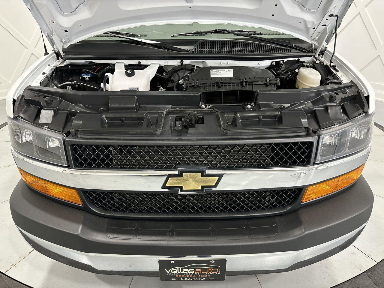 2023 GMC Savana 2500  Photo