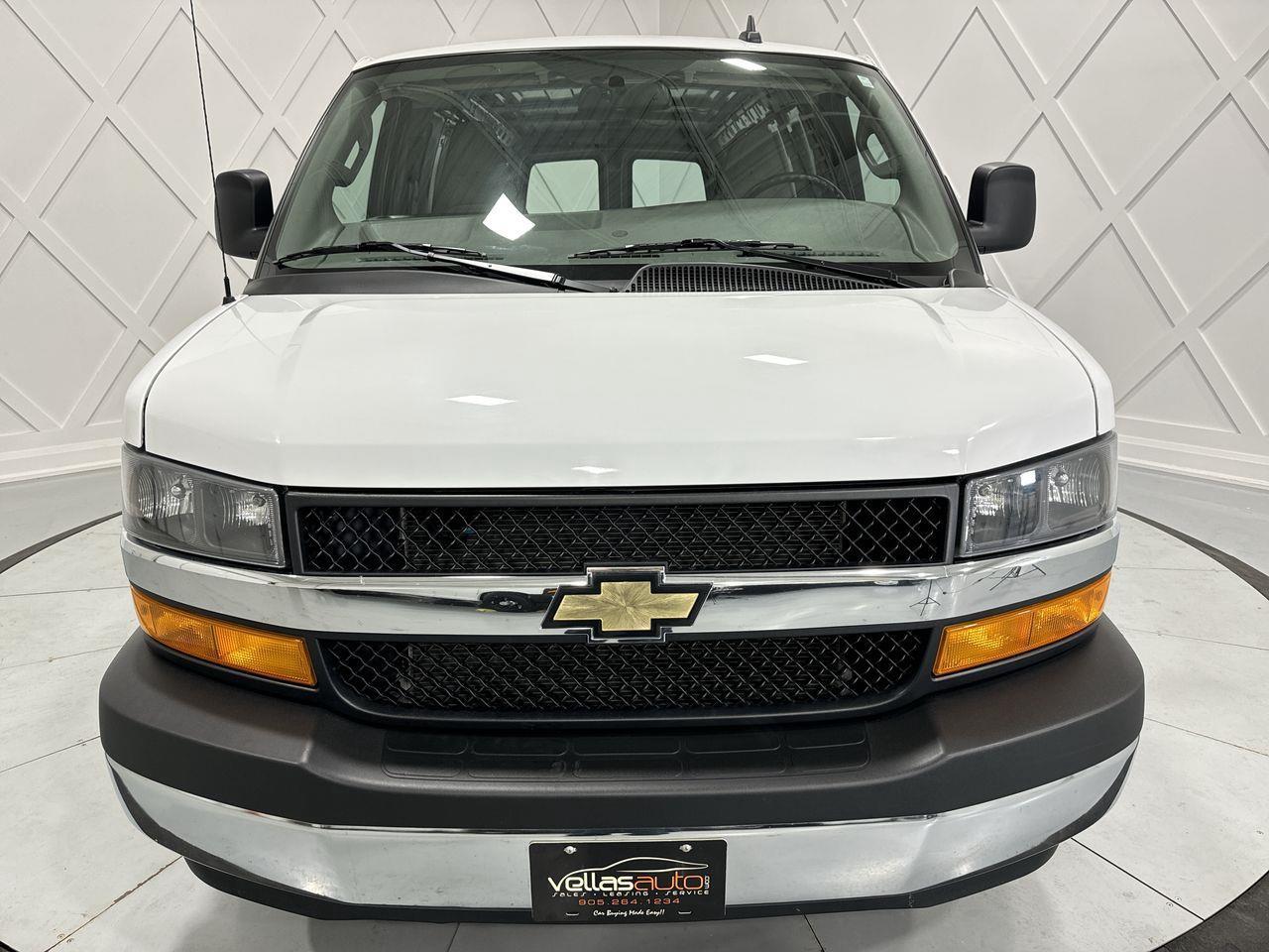 2023 GMC Savana 2500  Photo