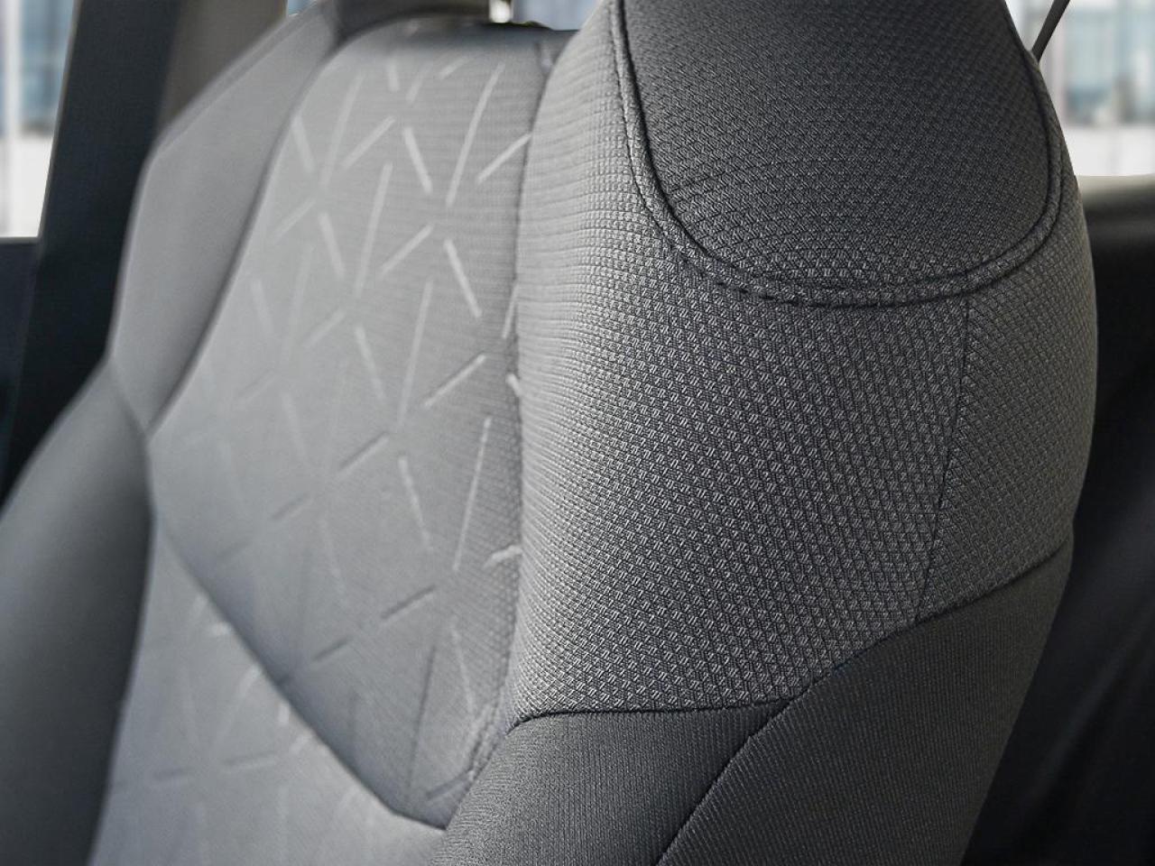 2025 Toyota RAV4 XLE 4dr All-wheel Drive Photo