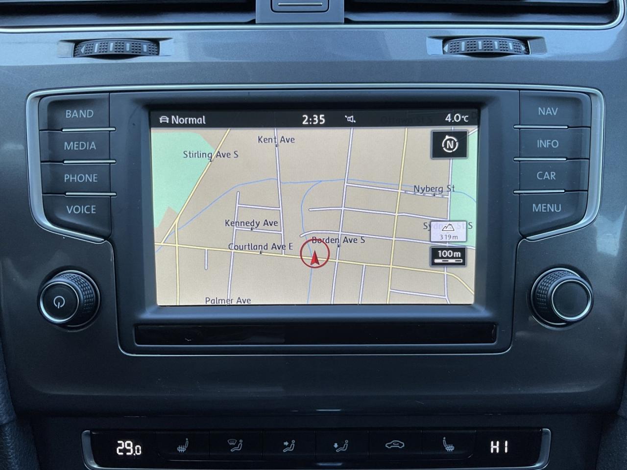 2017 Volkswagen Golf Alltrack TSI 6A AWD - LTHR! NAV! BACK-UP CAM! PAMO ROOF! Photo