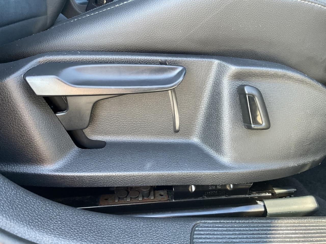 2017 Volkswagen Golf Alltrack TSI 6A AWD - LTHR! NAV! BACK-UP CAM! PAMO ROOF! Photo