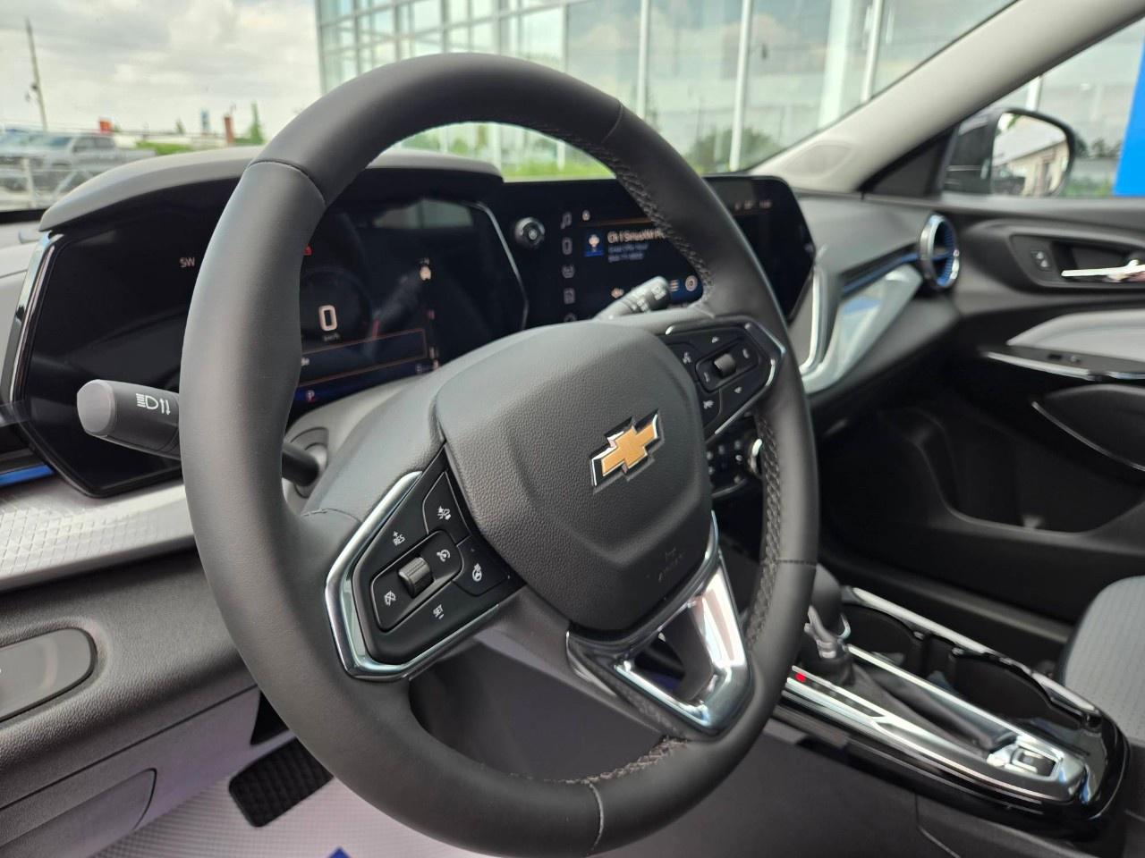 2025 Chevrolet Trax Fwd 4dr Lt Photo