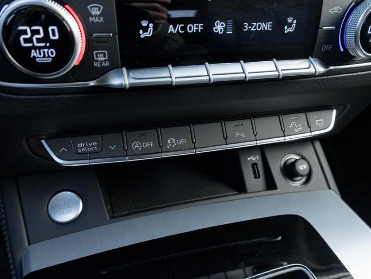 2025 Audi Q5 45 Technik 4dr All-Wheel Drive quattro Sport Utility Photo