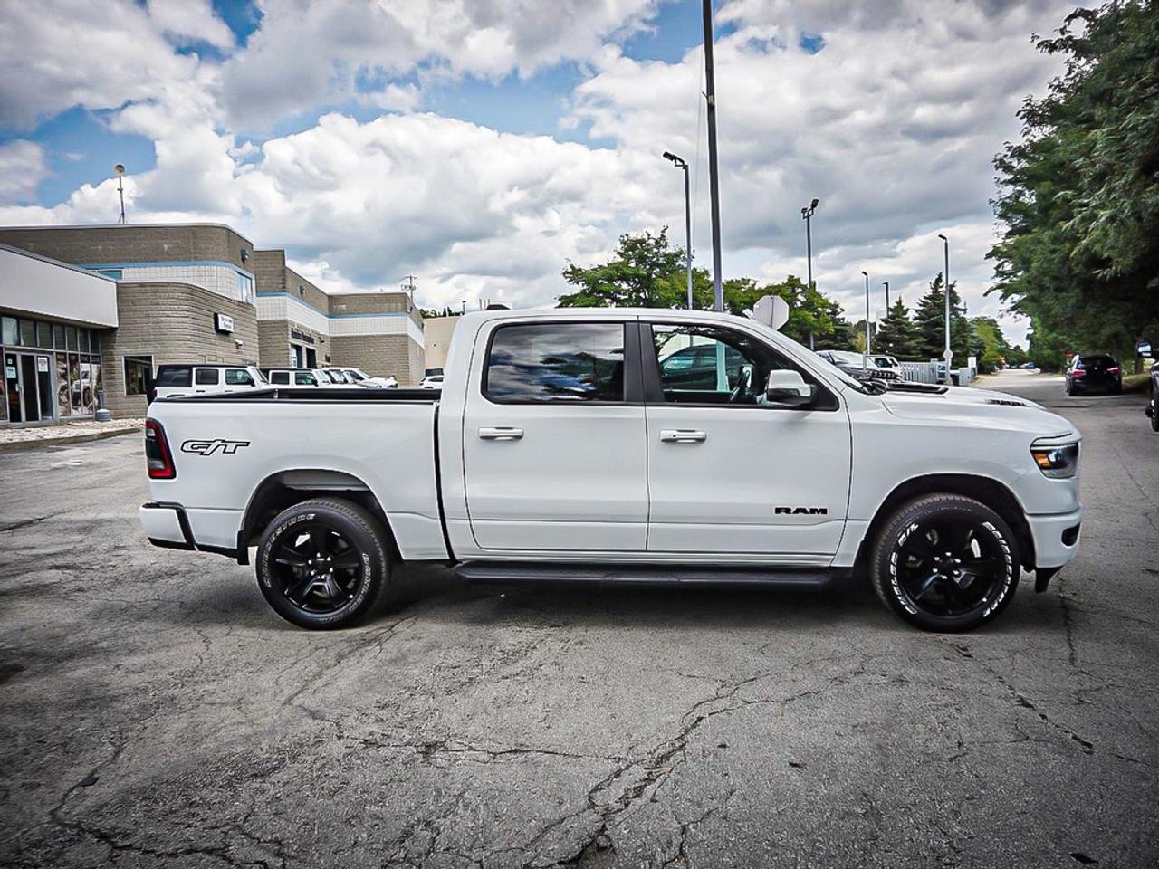 2023 RAM 1500  Photo