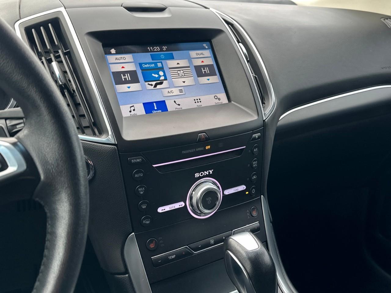 2018 Ford Edge TITANIUM 4DR ALL-WHEEL DRIVE Photo