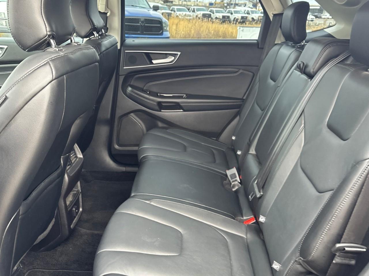 2018 Ford Edge TITANIUM 4DR ALL-WHEEL DRIVE Photo