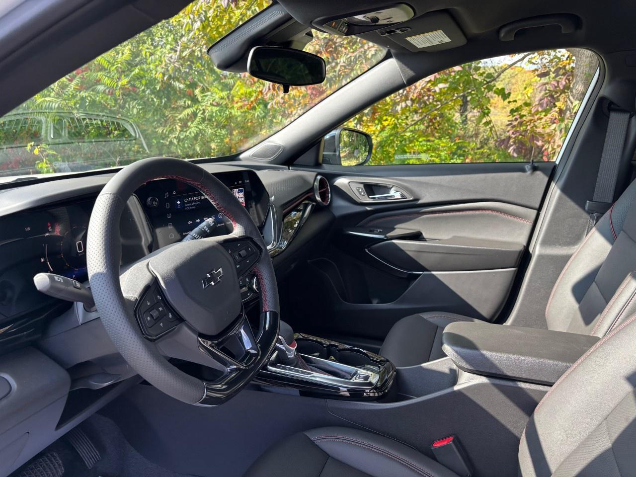 2025 Chevrolet Trax FWD 4dr 2RS Photo