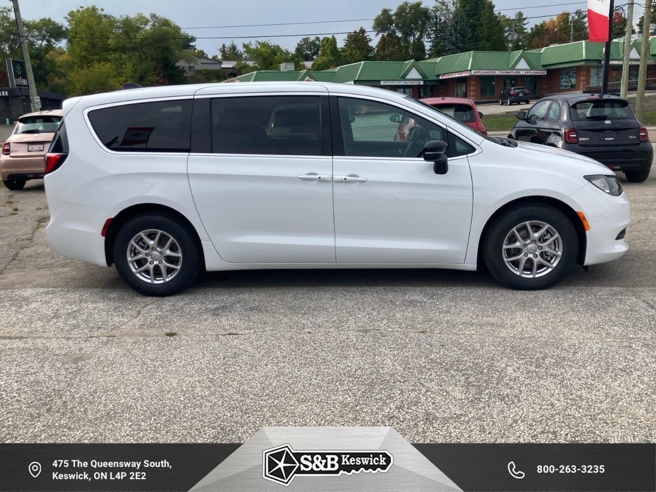 2026 Chrysler Grand Caravan SXT Front-Wheel Drive Passenger Van Photo