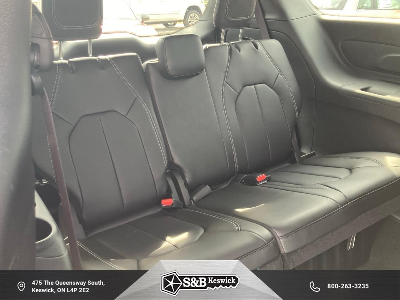 2026 Chrysler Grand Caravan SXT Front-Wheel Drive Passenger Van Photo