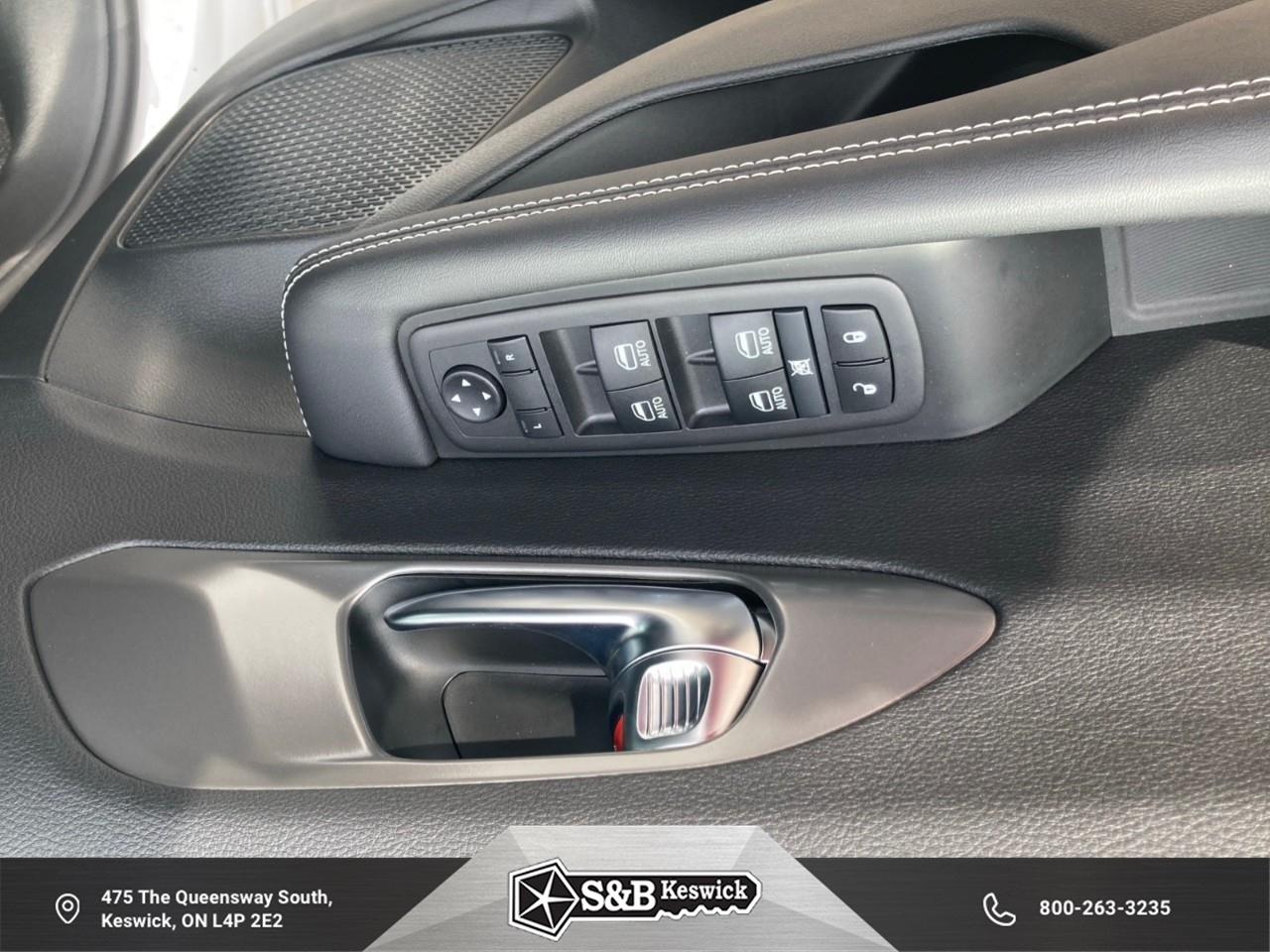 2026 Chrysler Grand Caravan SXT Front-Wheel Drive Passenger Van Photo