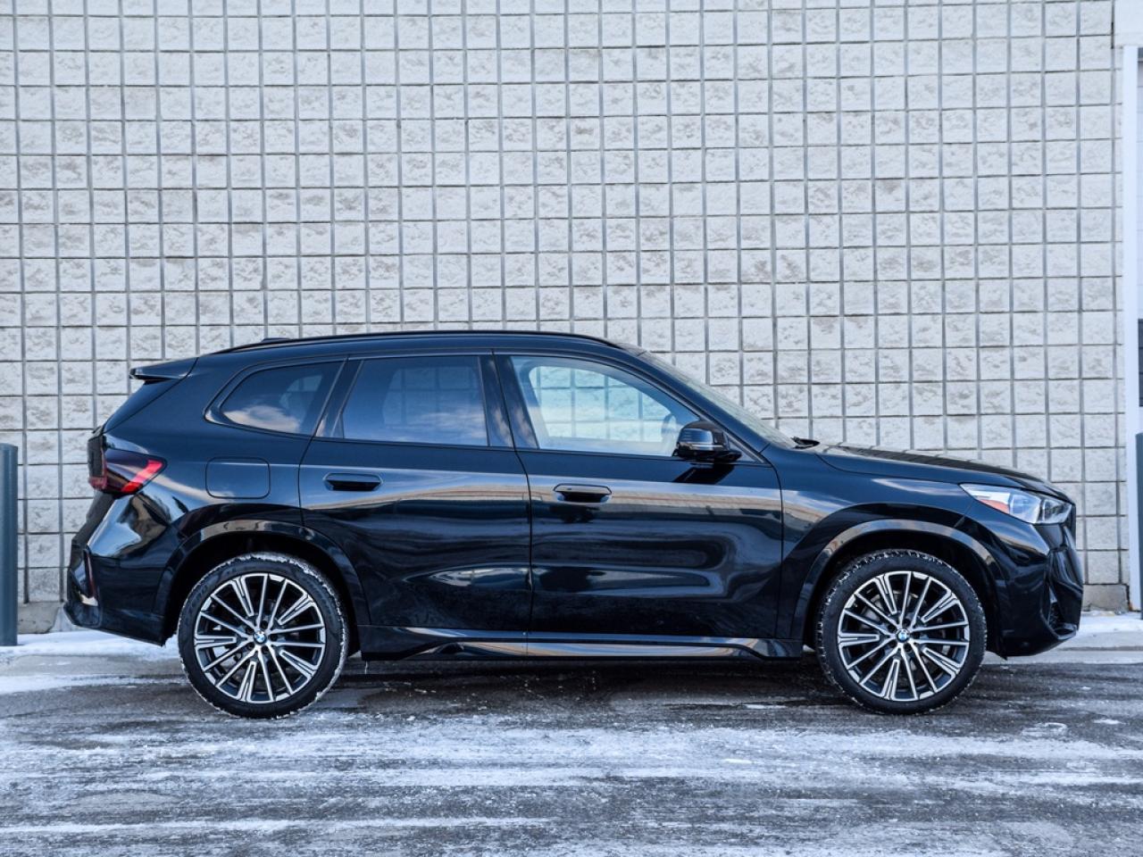 2023 BMW X1 xDrive28i 4dr All-wheel Drive Sports Activity Vehicle Photo2