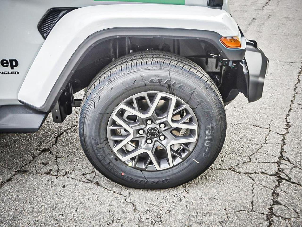 2025 Jeep Wrangler  Photo