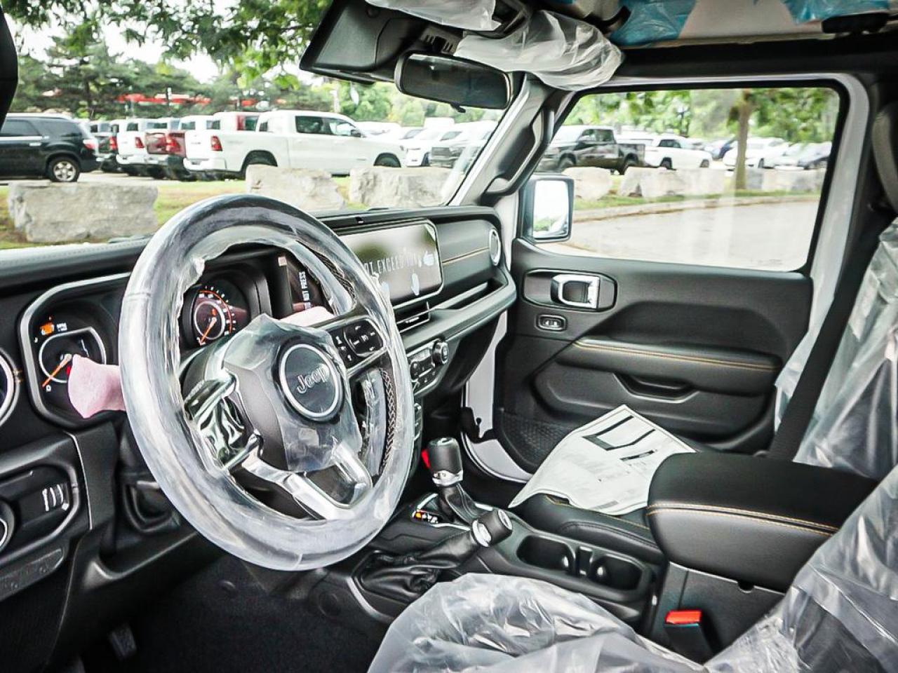 2025 Jeep Wrangler  Photo