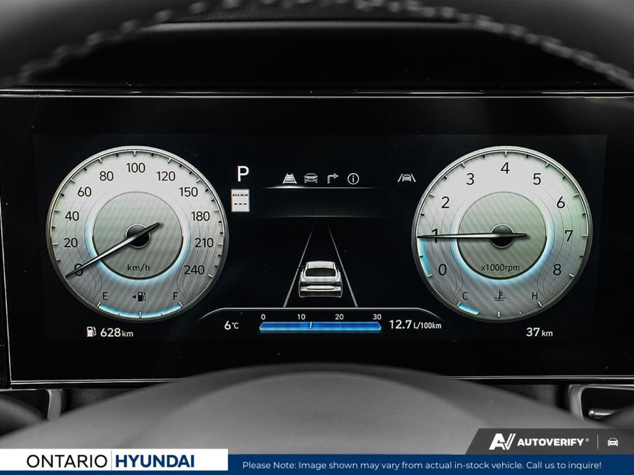 2025 Hyundai Elantra Luxury 4dr Sedan Photo