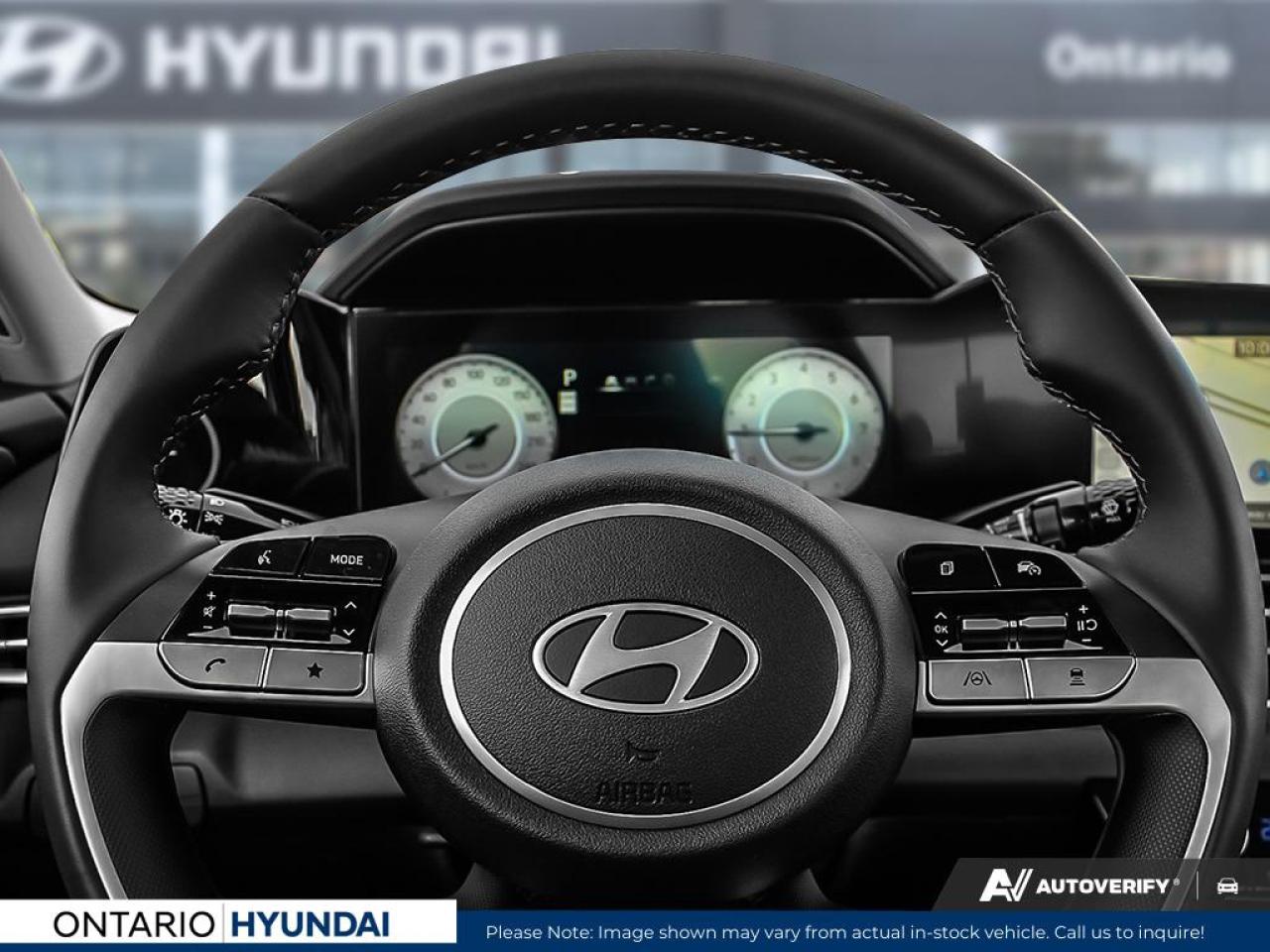2025 Hyundai Elantra Luxury 4dr Sedan Photo