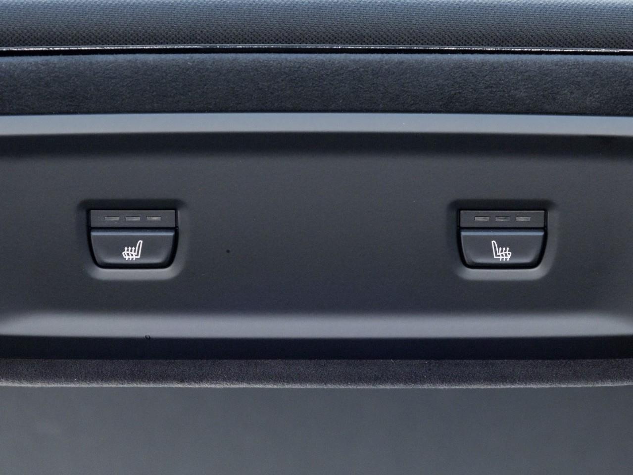 2024 BMW X7 xDrive40i 4dr All-Wheel Drive Sports Activity Vehicle Photo