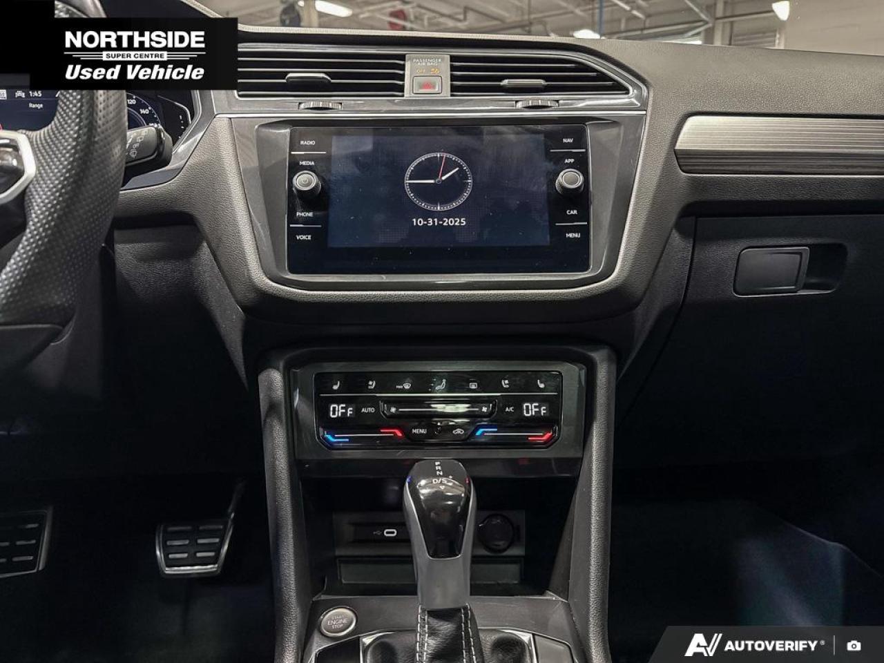 2023 Volkswagen Tiguan Highline R-LINE 4dr All-wheel Drive 4MOTION Photo