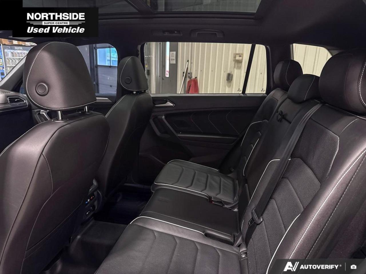 2023 Volkswagen Tiguan Highline R-LINE 4dr All-wheel Drive 4MOTION Photo