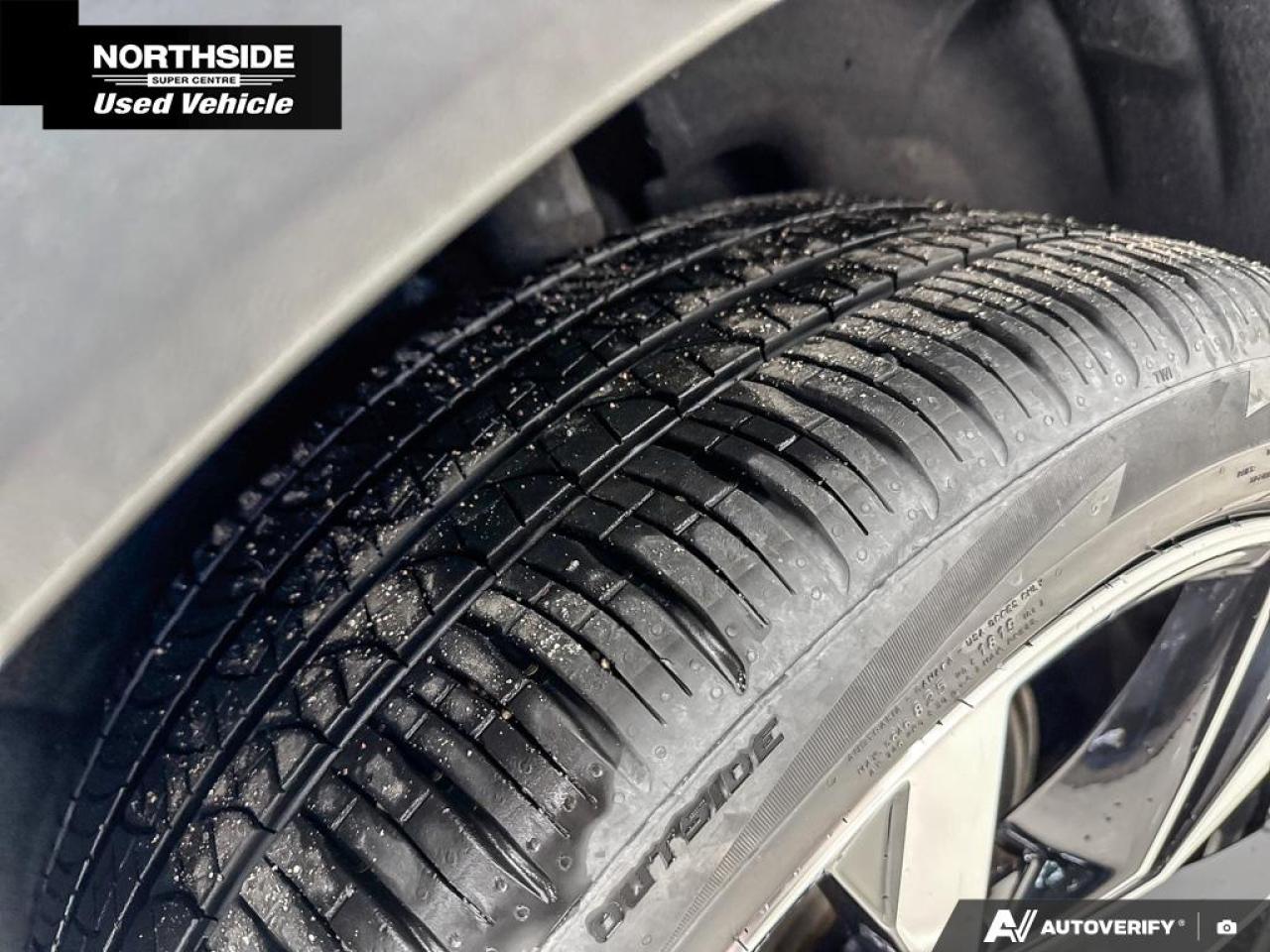 2023 Volkswagen Tiguan Highline R-LINE 4dr All-wheel Drive 4MOTION Photo