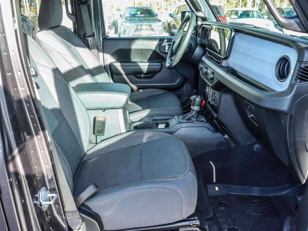 2025 Jeep Wrangler Sport 4dr 4x4 Photo