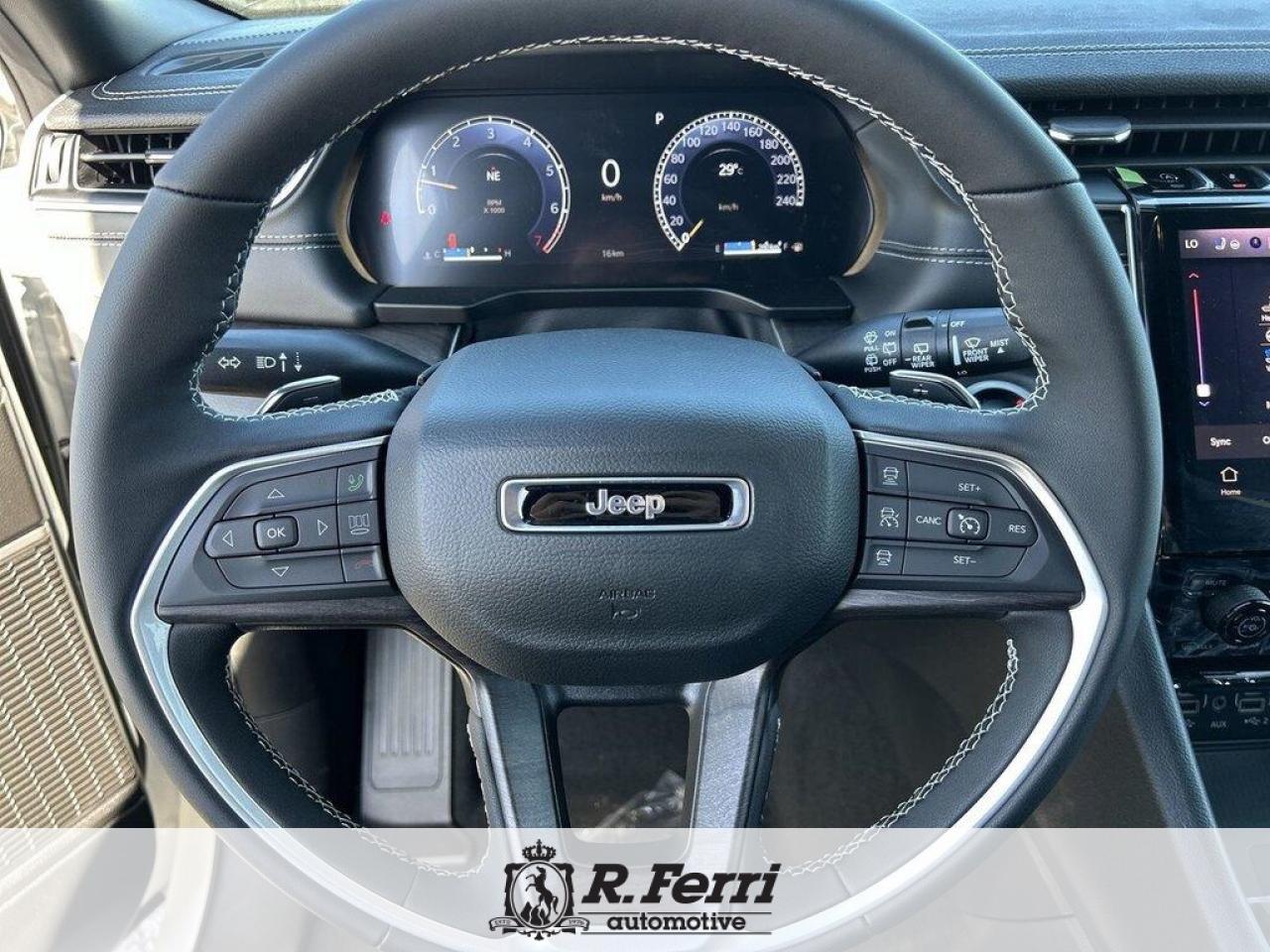 2025 Jeep Grand Cherokee Limited 4dr 4x4 Photo