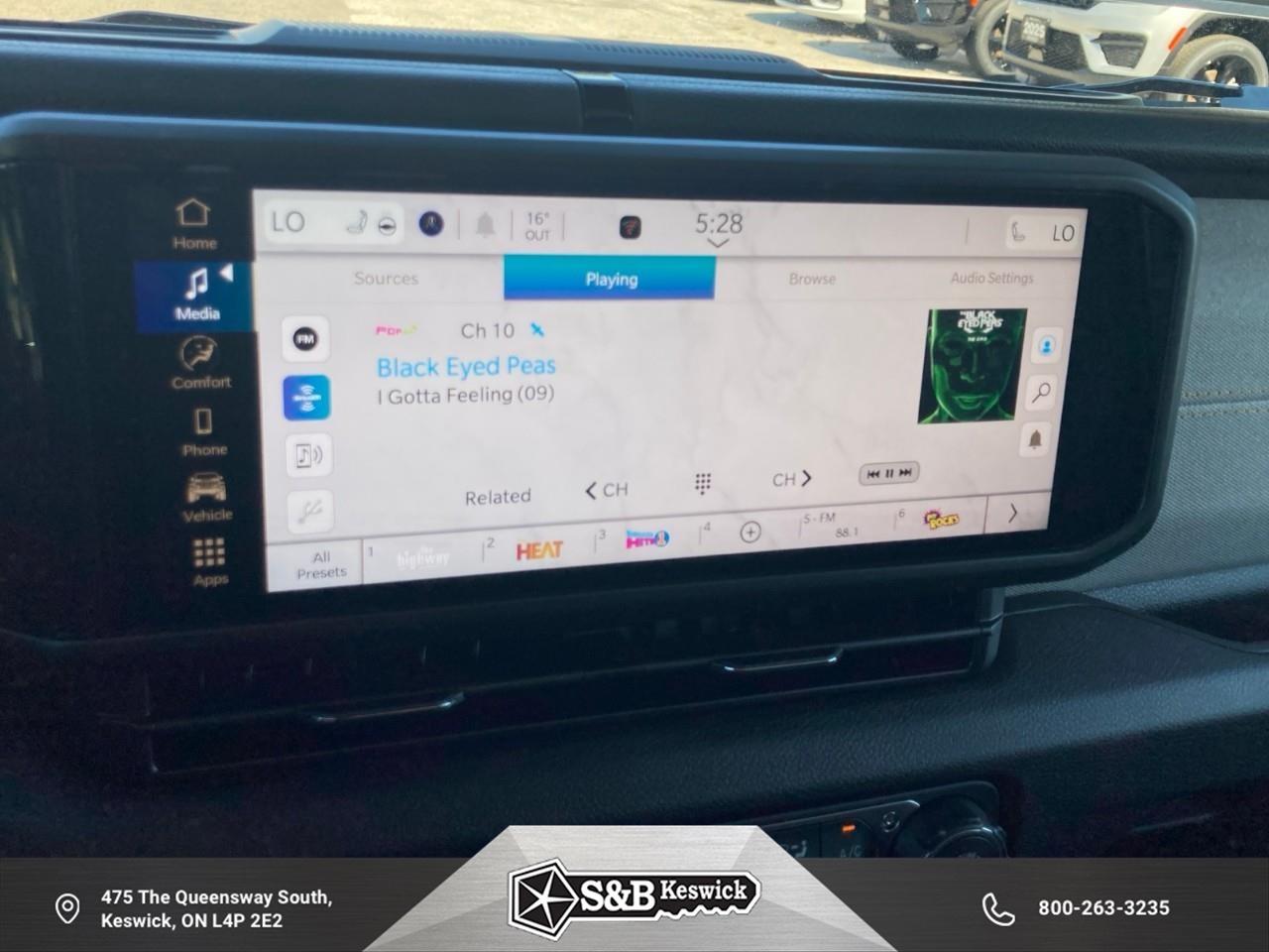 2025 Jeep Wrangler Sport 4dr 4x4 Photo