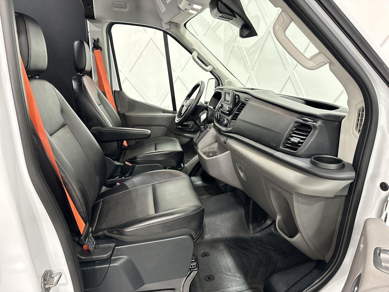 2023 Ford Transit  Photo