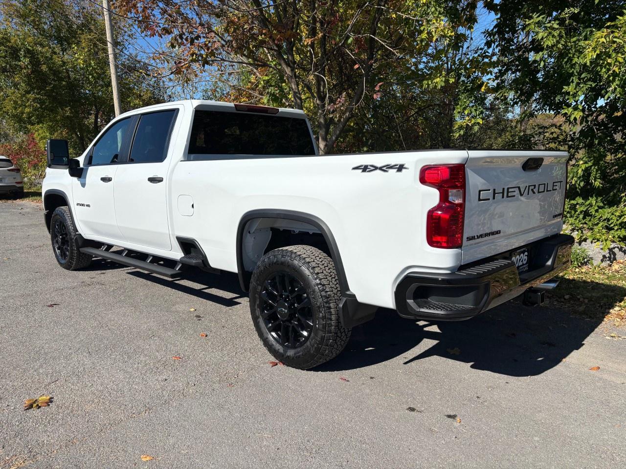 2026 Chevrolet SILVERADO 2500HD 4WD Crew Cab Long Box Custom Photo