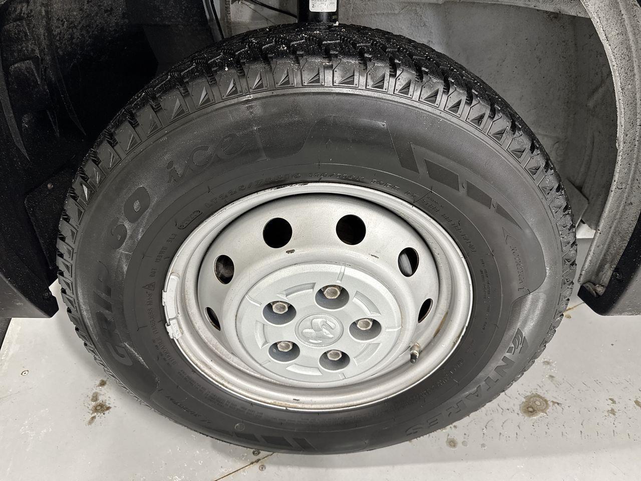 2023 RAM ProMaster 1500 Low Roof Cargo Van 136 in. WB Photo